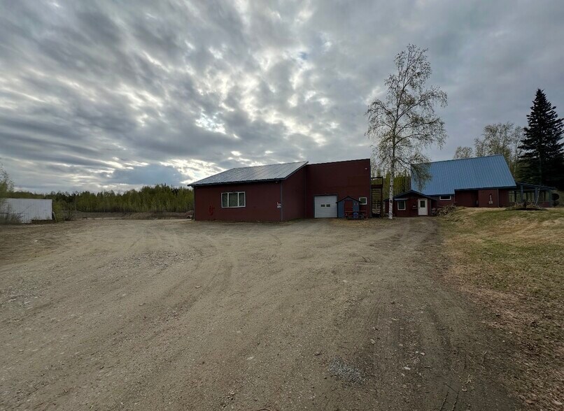 2000 Steese Hwy, Fairbanks, AK à vendre - Photo de l’immeuble – Image 3 sur 41