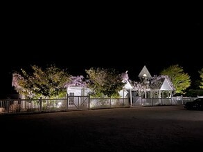 257 County Road 39a, Southampton, NY à louer Photo de l’immeuble– Image 2 sur 4