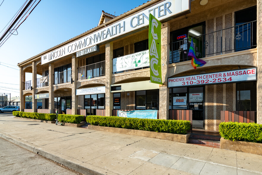 122 Lincoln Blvd, Venice, CA à louer - Photo principale – Image 1 sur 4
