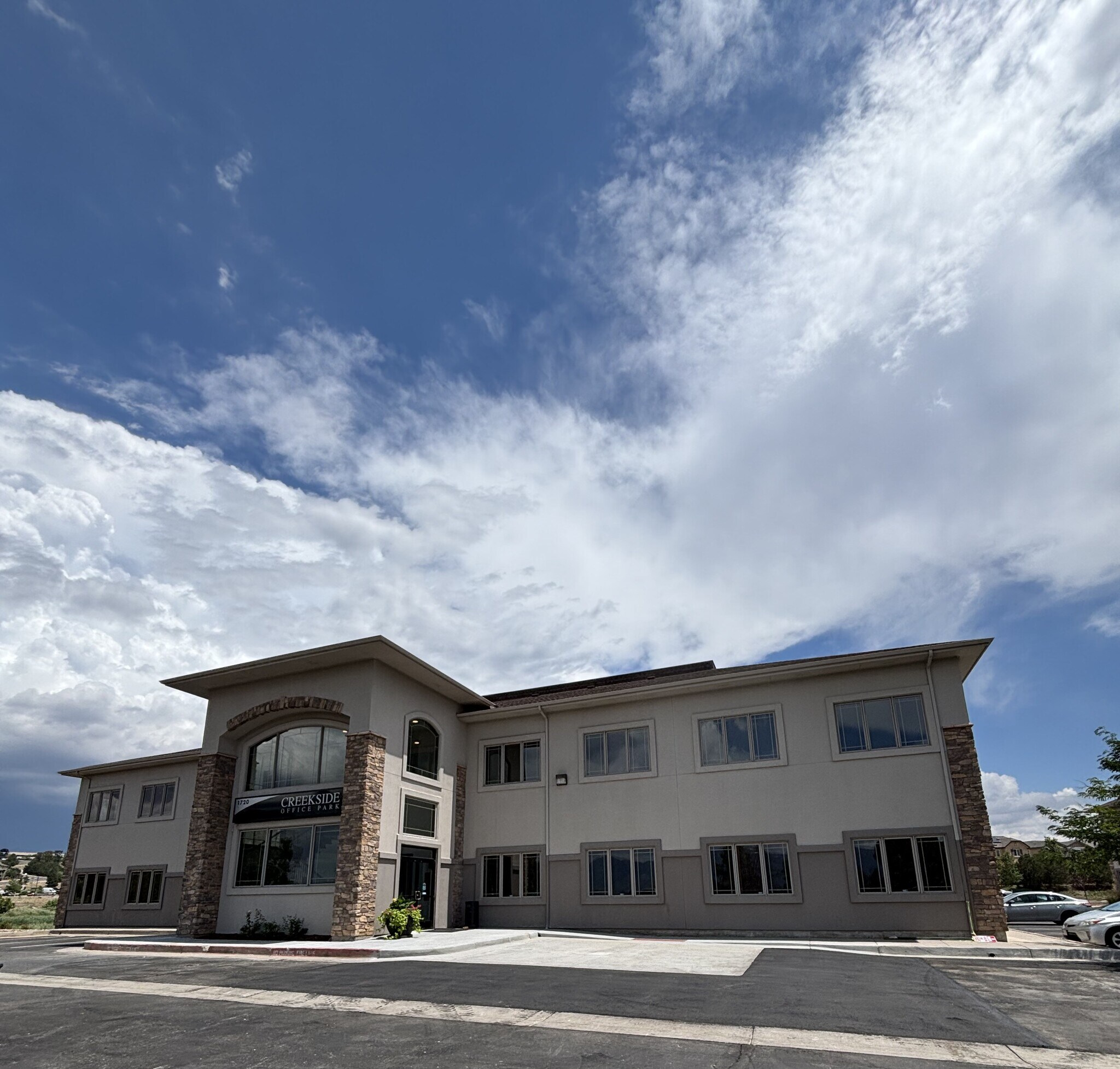 1720 Jet Stream Dr, Colorado Springs, CO à louer Photo de l’immeuble– Image 1 sur 5