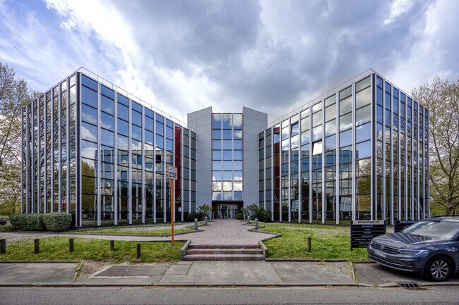 Plus de détails pour Bureau à vendre