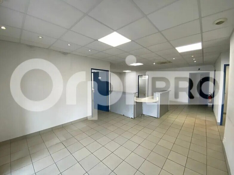 Bureau dans Montbeton à vendre - Photo de l’immeuble – Image 1 sur 7