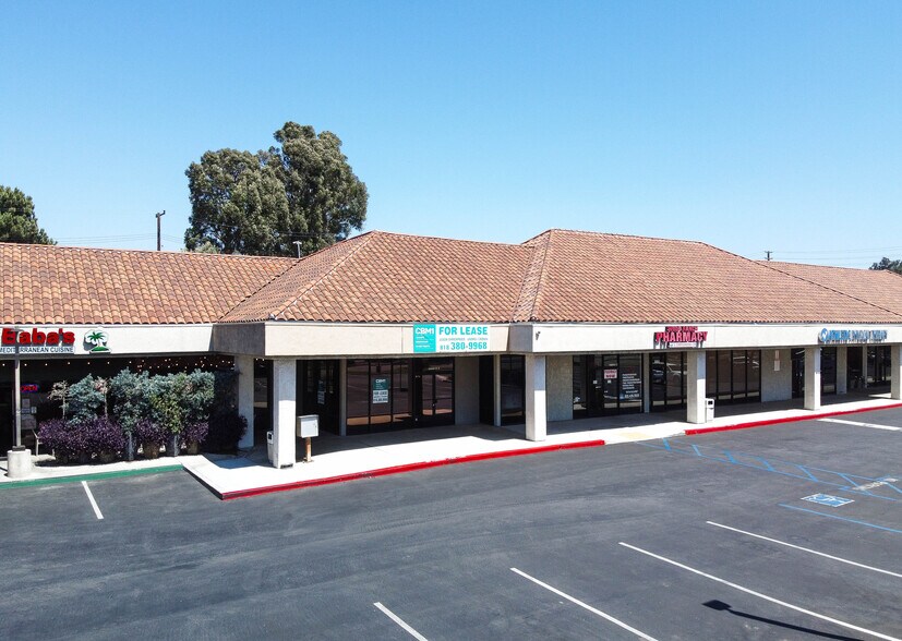 1424-1494 Madera Rd, Simi Valley, CA à louer - Photo de l’immeuble – Image 3 sur 12