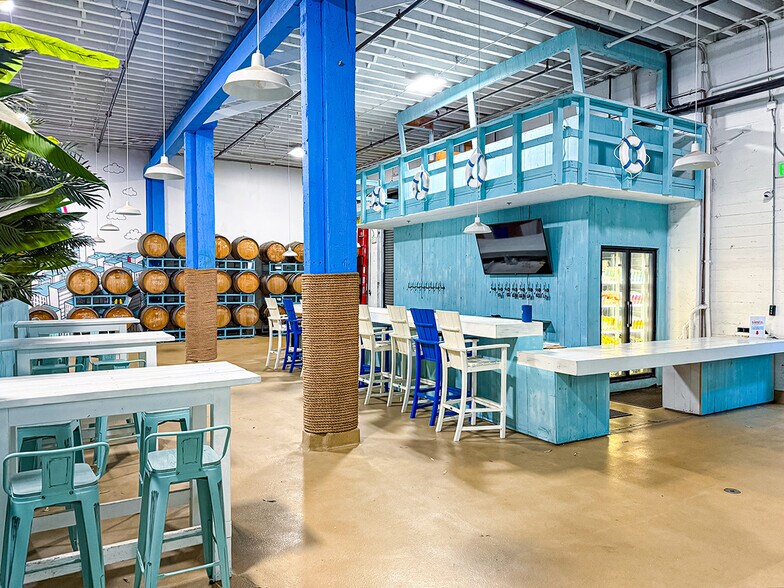 1700 Naud St, Los Angeles, CA à louer - Photo intérieure – Image 1 sur 7