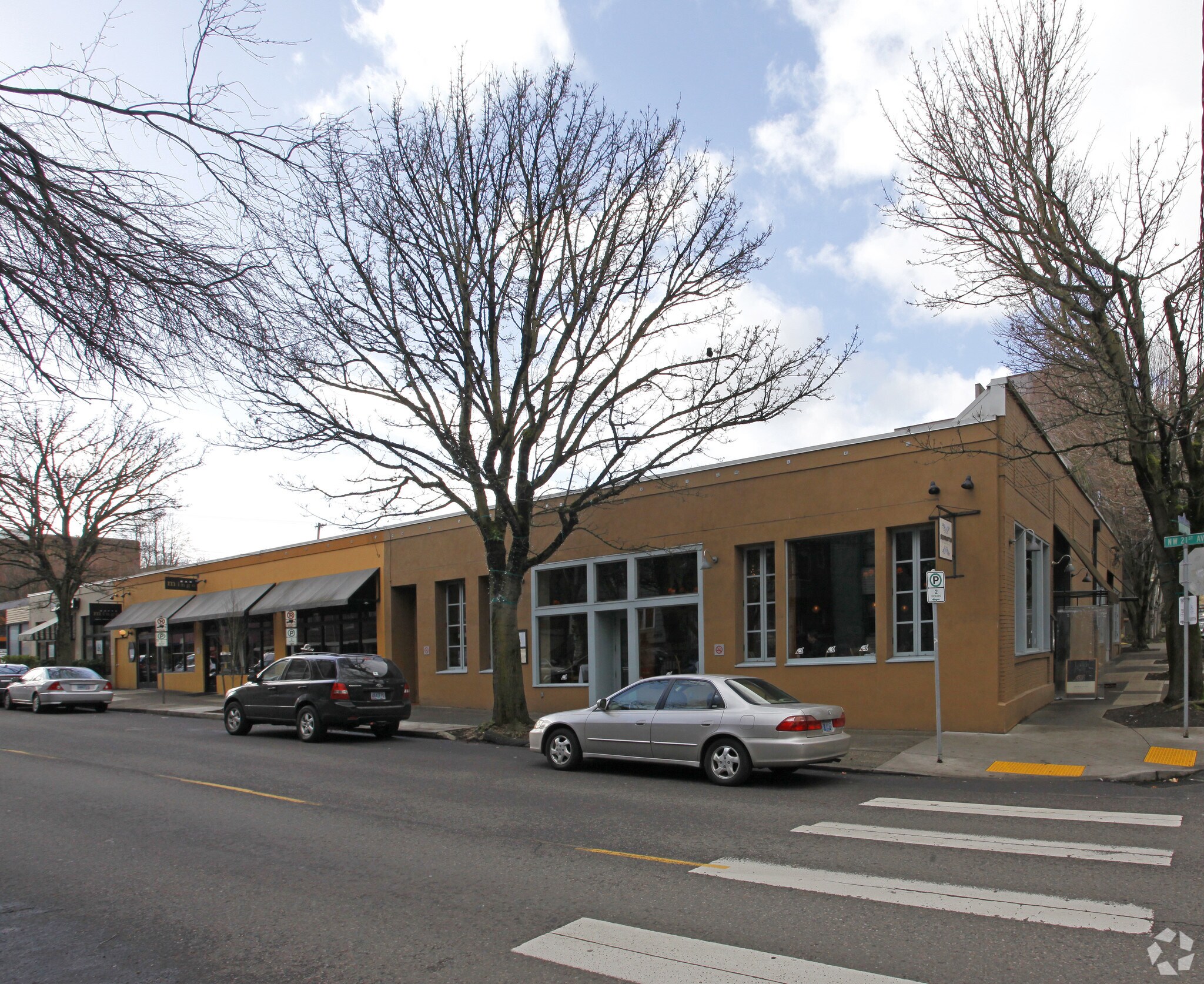 2112-2116 NW Kearney St, Portland, OR à louer Photo principale– Image 1 sur 7