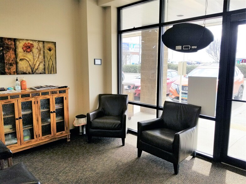 913 Burlington Ave, Bismarck, ND à louer - Photo intérieure – Image 2 sur 5