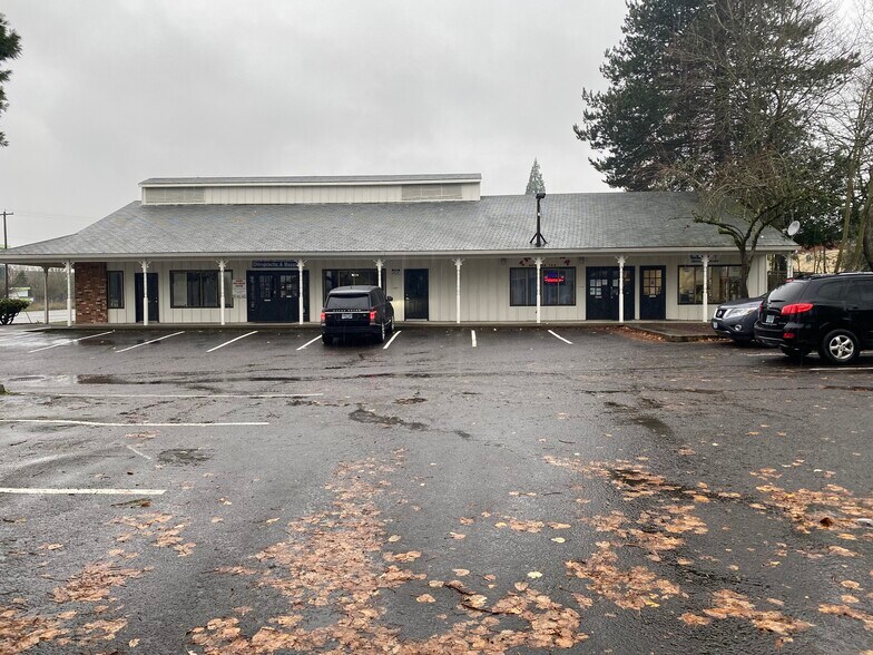 19635 SW Tualatin Valley Hwy, Beaverton, OR à vendre - Photo principale – Image 1 sur 26
