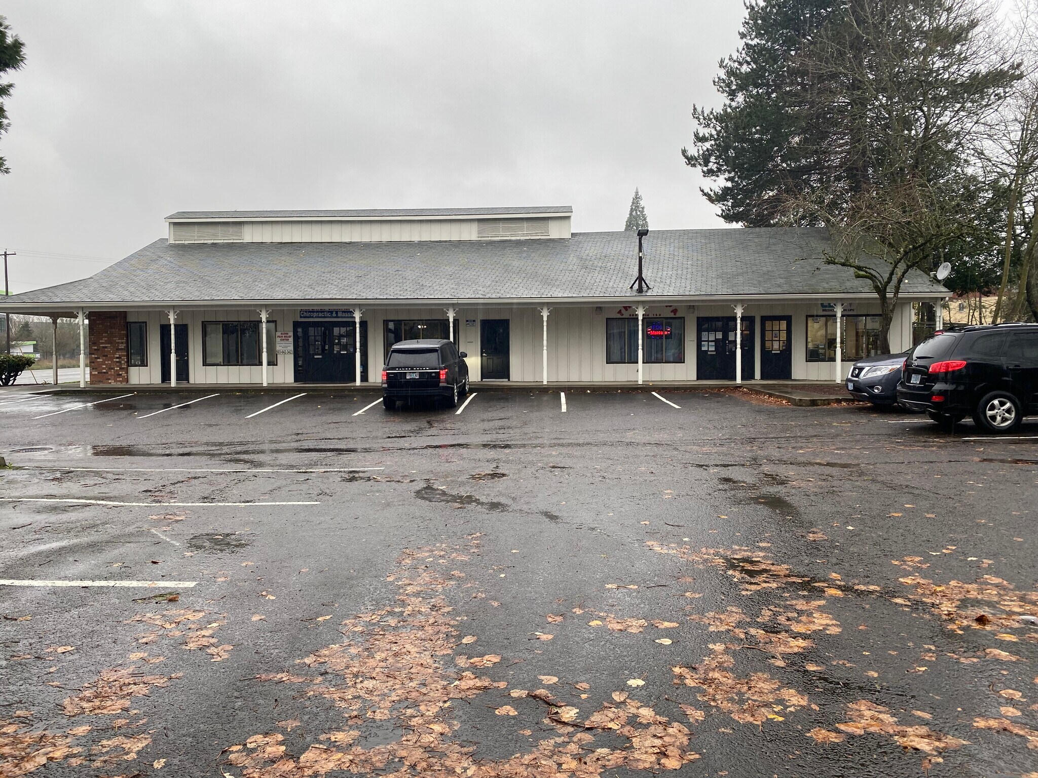 19635 SW Tualatin Valley Hwy, Beaverton, OR à vendre Photo principale– Image 1 sur 27