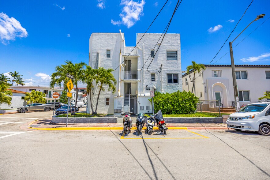420 78th St, Miami Beach, FL à vendre - Photo de l’immeuble – Image 2 sur 25