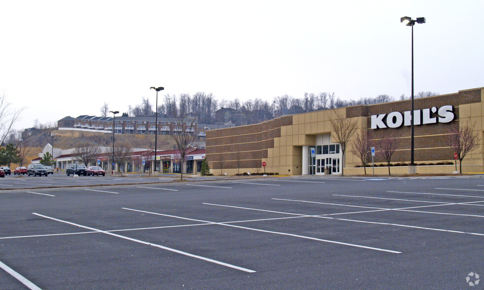 2035 E Market St, Harrisonburg, VA à louer - Photo de l’immeuble – Image 2 sur 9
