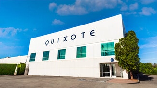 Plus de détails pour 13927 Saticoy St, Panorama City, CA - Local d'activités à louer