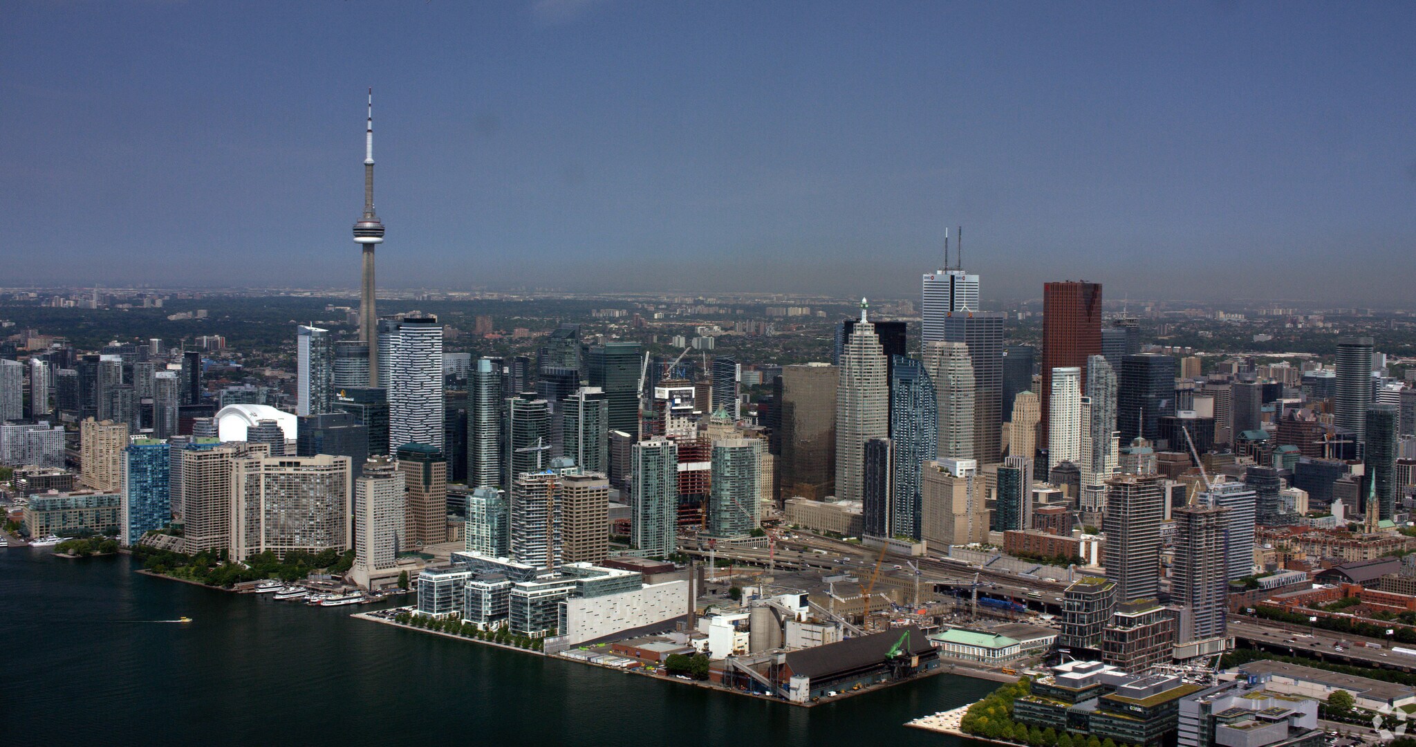 130 Adelaide St W, Toronto, ON à louer Aérien– Image 1 sur 8