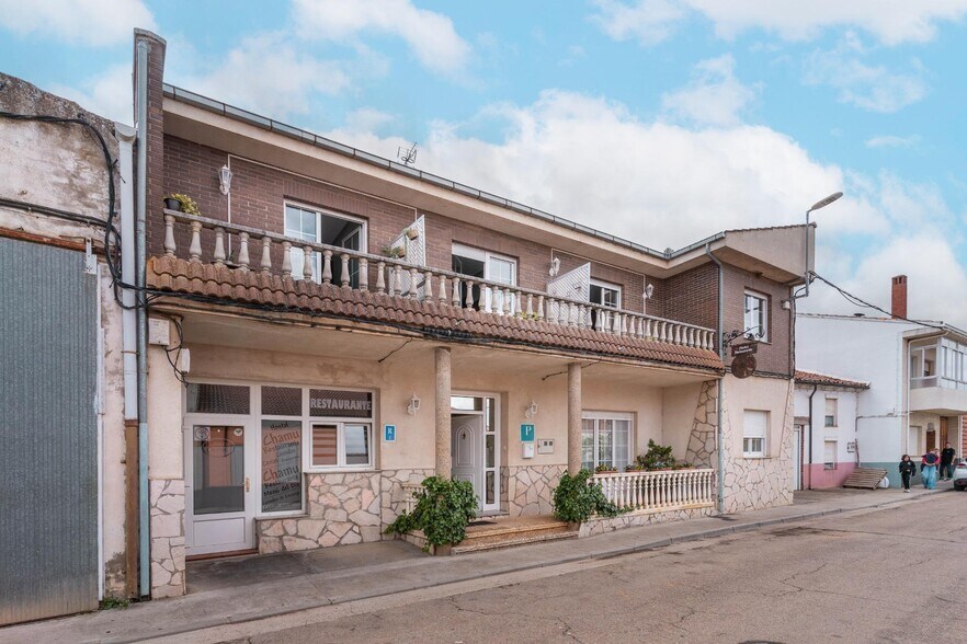 Calle Espolón Abajo, 6, Bercianos del Páramo, León à vendre - Photo de l’immeuble – Image 3 sur 50