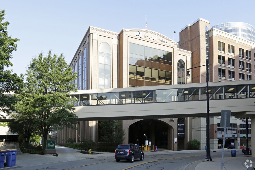 55 Campau Ave NW, Grand Rapids, MI à louer - Photo de l’immeuble – Image 3 sur 7