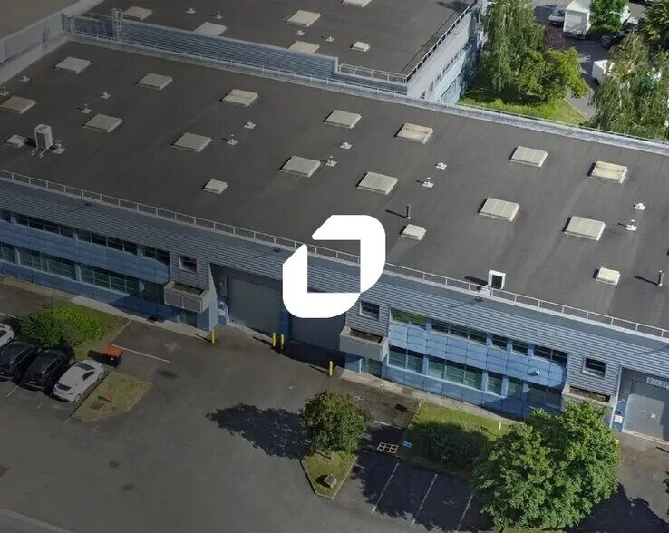 Local d’activités dans La Courneuve à louer - Aérien – Image 2 sur 5