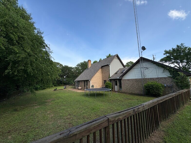 22577 Lime St, Frankston, TX à vendre - Photo de l’immeuble – Image 3 sur 33