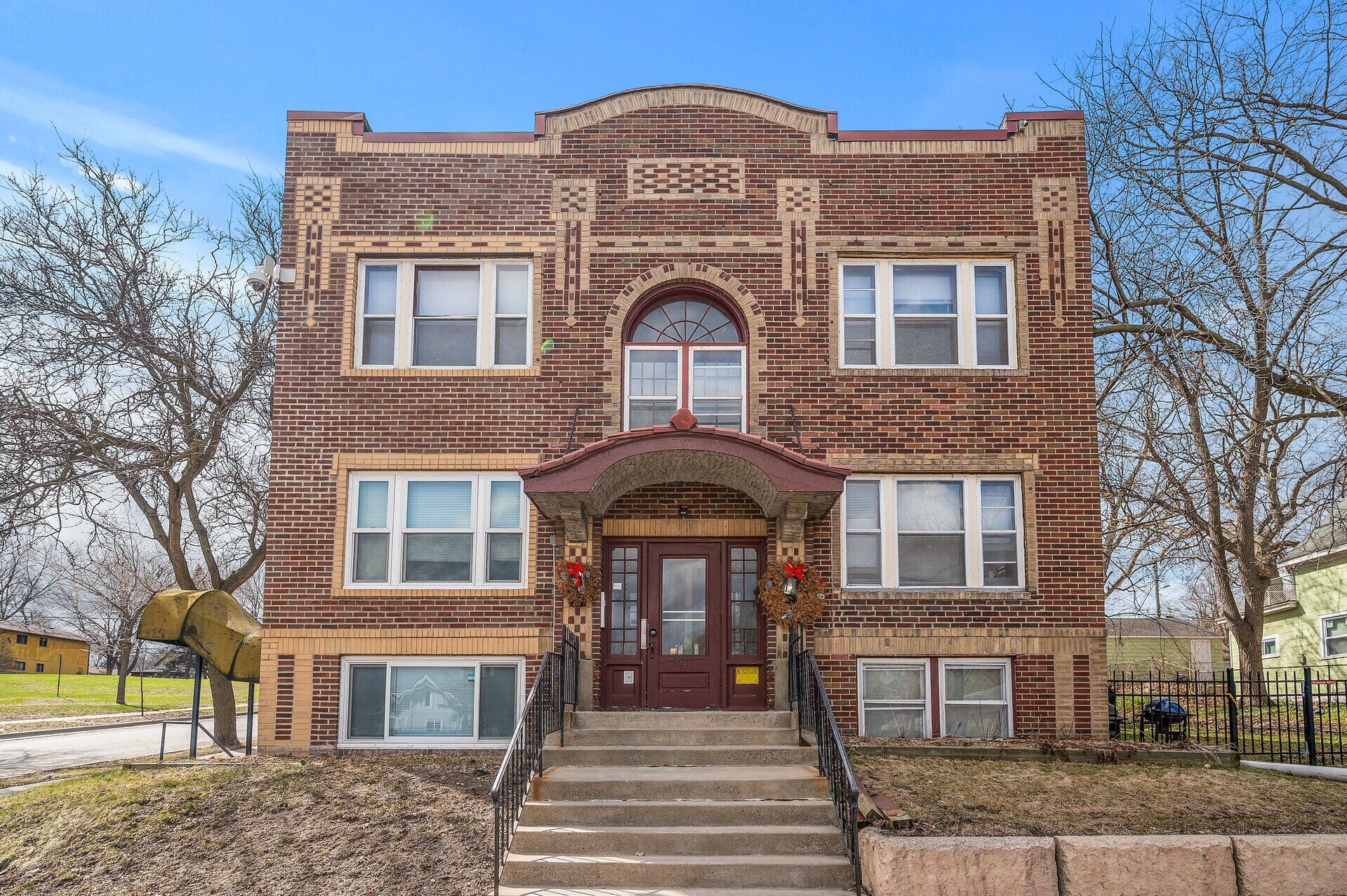 1001 Lowry Ave N, Minneapolis, MN à vendre Photo principale– Image 1 sur 41