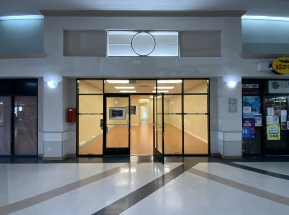 5-192 Skyline Plz, Daly City, CA à louer Photo de l’immeuble– Image 1 sur 6