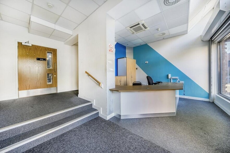 25 King Sq, Bristol à vendre - Photo de l’immeuble – Image 2 sur 11