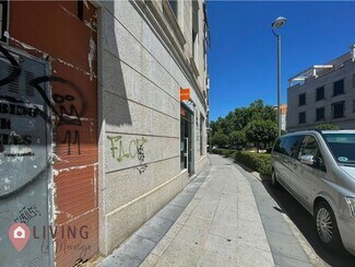 Plus de détails pour Local commercial à louer