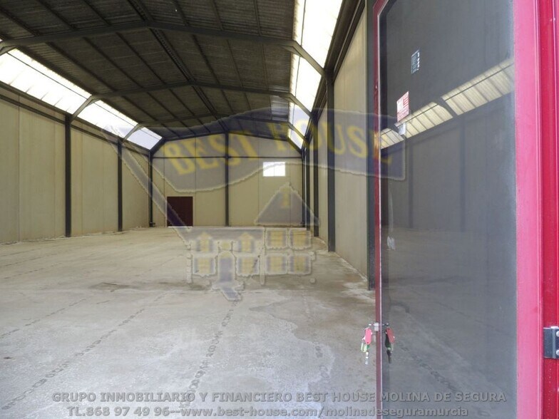 Industriel/Logistique dans Molina de Segura à vendre - Photo de l’immeuble – Image 3 sur 6