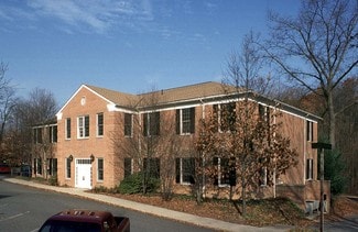 Plus de détails pour 110 Chesley Dr, Media, PA - Santé à vendre