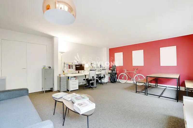 Bureau dans Neuilly-sur-Seine à louer - Photo de l’immeuble – Image 3 sur 11