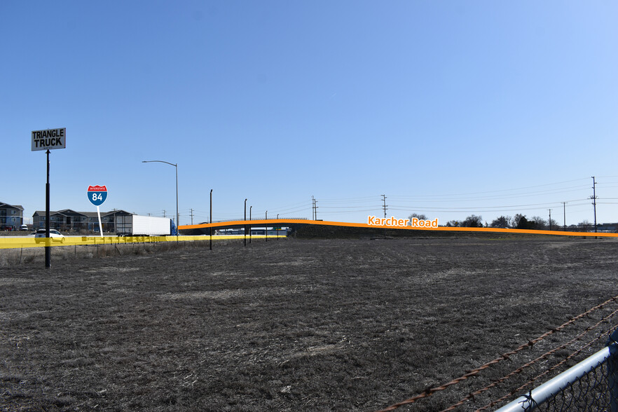 908 W Karcher Rd, Nampa, ID à louer - Photo de l’immeuble – Image 2 sur 5