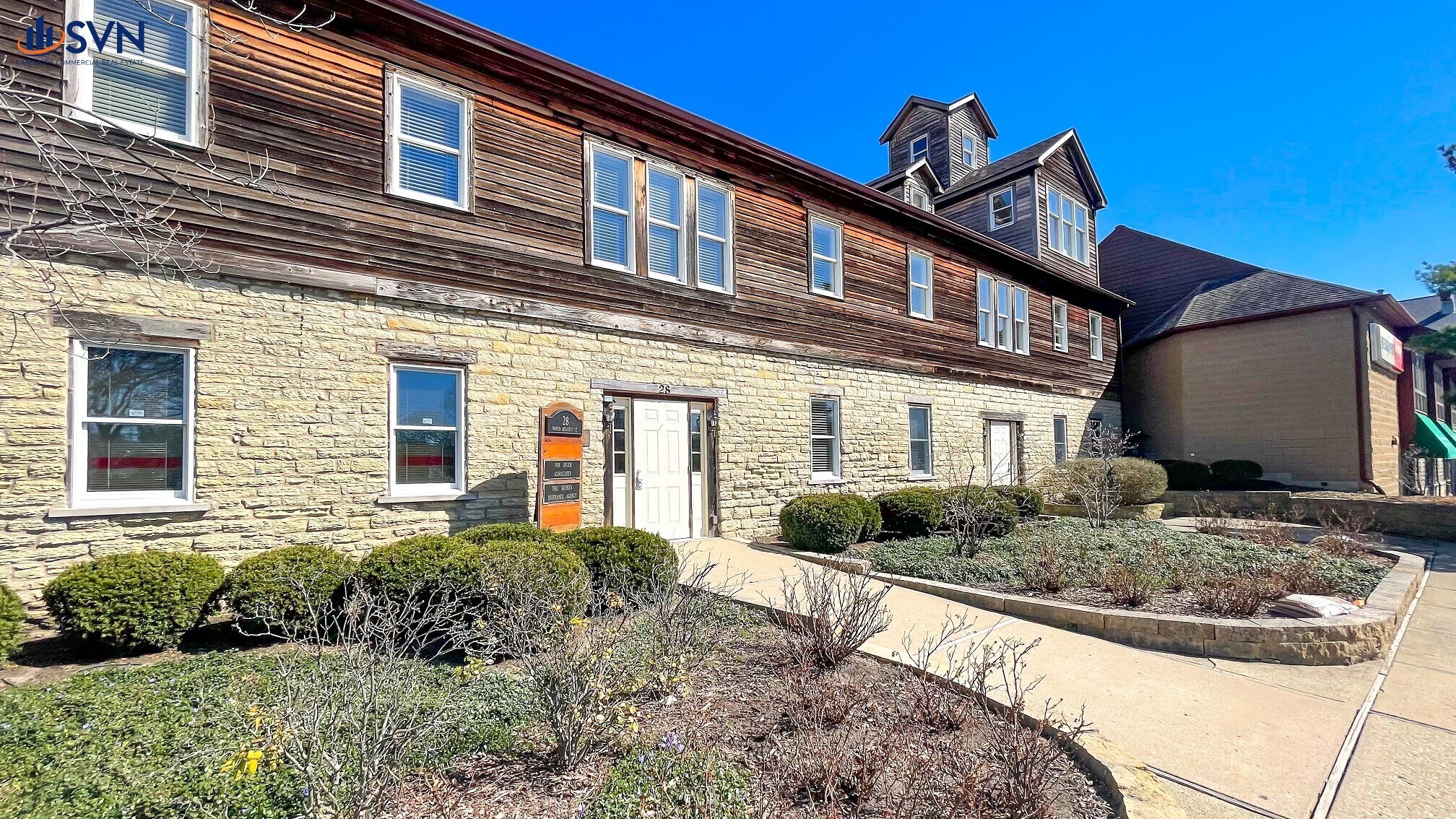 28 N Bennett St, Geneva, IL à vendre Photo de l’immeuble– Image 1 sur 6