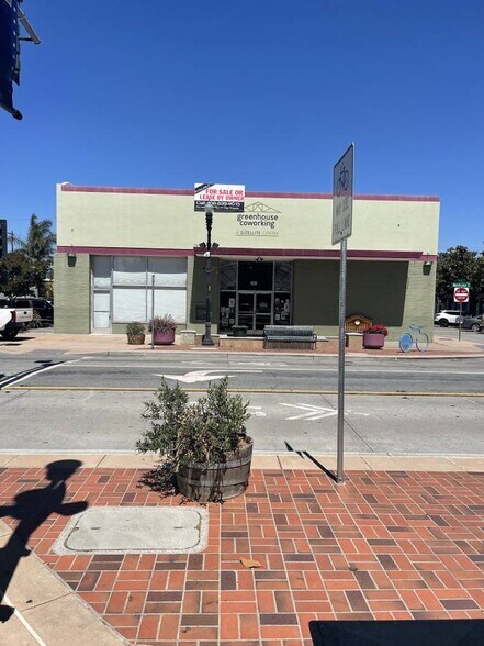 7500 Monterey Rd, Gilroy, CA à louer - Photo principale – Image 1 sur 22