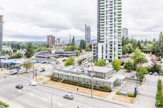 13747 104th Ave, Surrey, BC - VUE AÉRIENNE  vue de carte