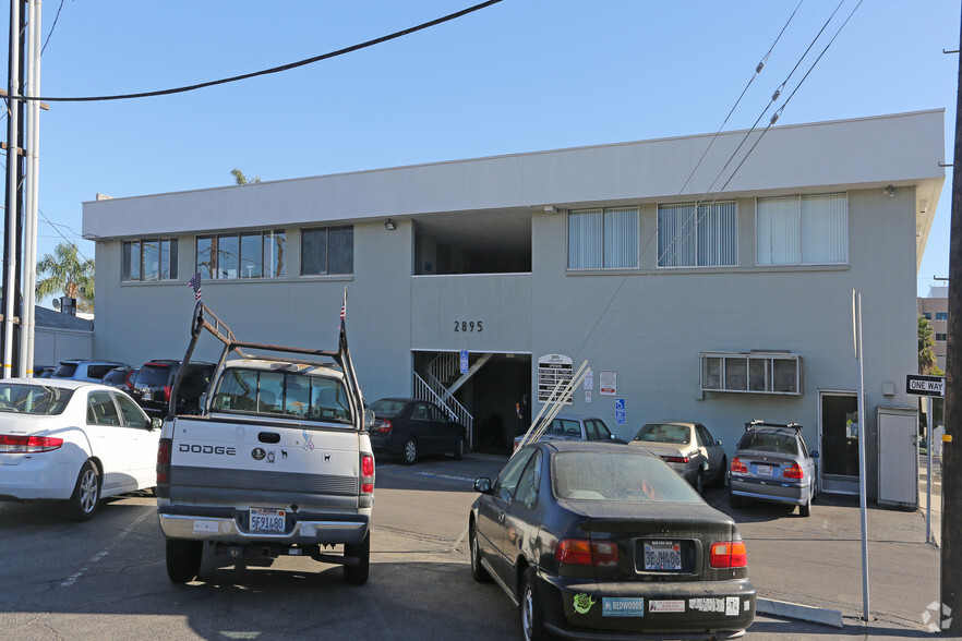 2881-2895 Loma Vista Rd, Ventura, CA à louer - Photo principale – Image 3 sur 11