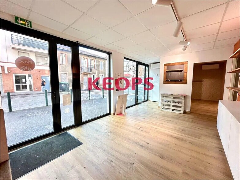 Local commercial dans Toulouse à louer - Photo de l’immeuble – Image 3 sur 11