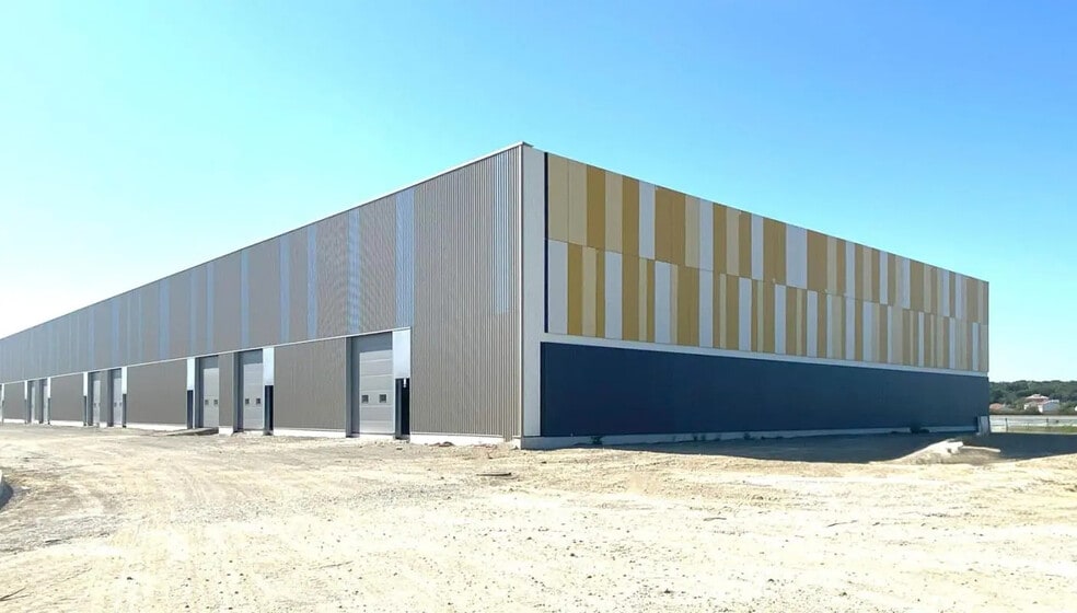 Local d’activités dans Aussonne à louer - Photo de l’immeuble – Image 1 sur 19