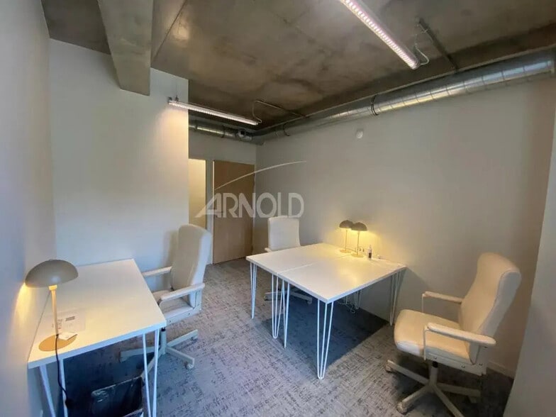 Bureau dans Vannes à louer - Photo de l’immeuble – Image 1 sur 8