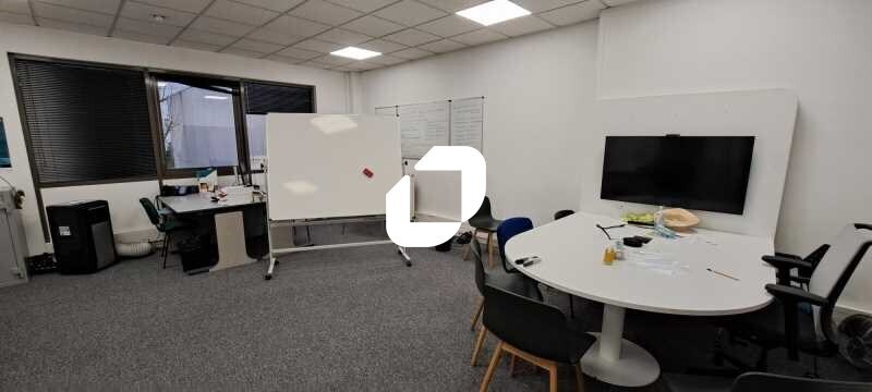 Bureau dans Noisy-le-Sec à louer - Photo intérieure – Image 3 sur 7