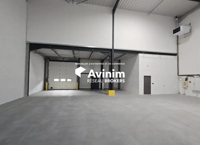 Plus de détails pour Industriel/Logistique à louer