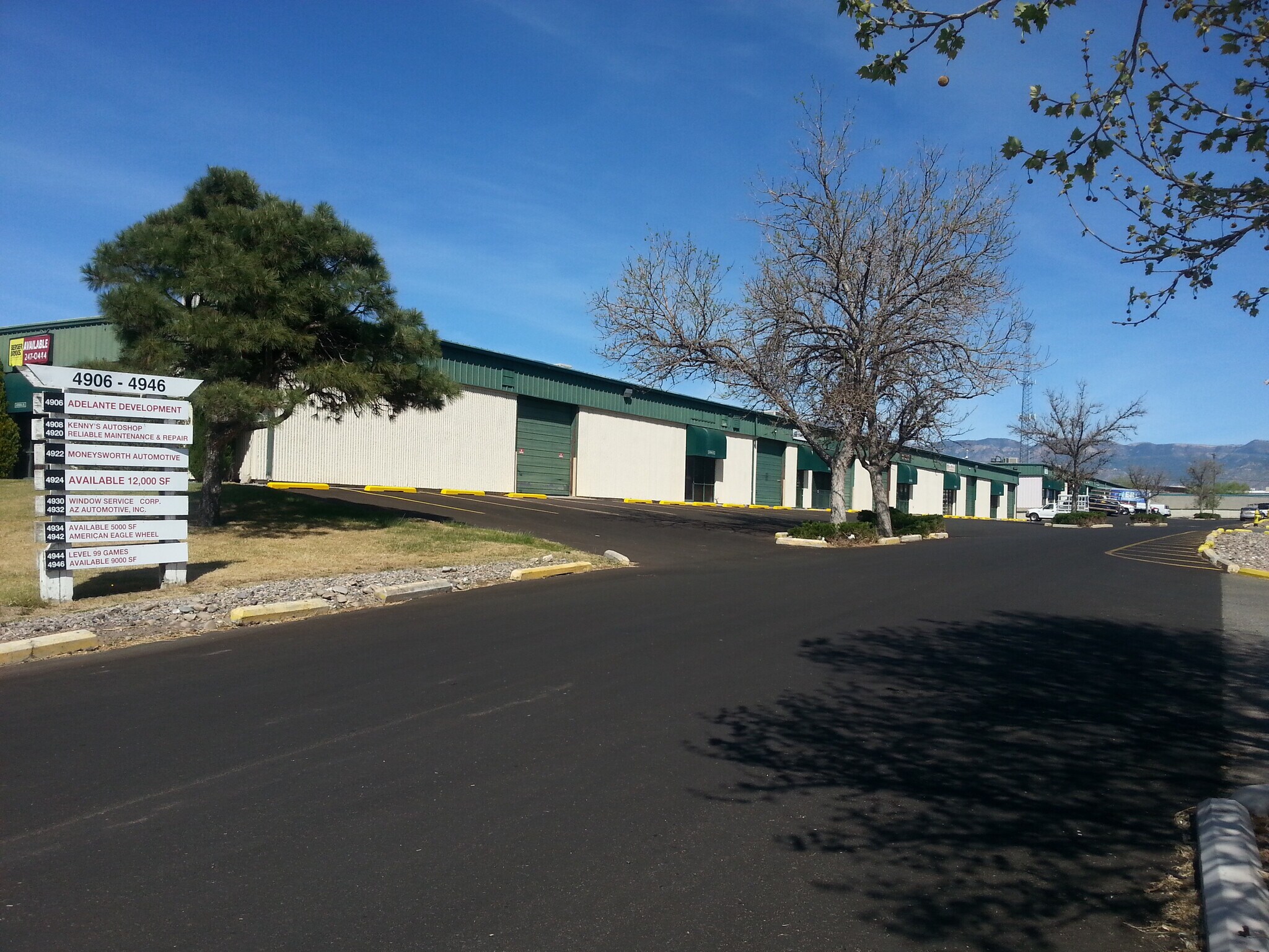 4946 Jefferson St NE, Albuquerque, NM à louer Photo principale– Image 1 sur 8