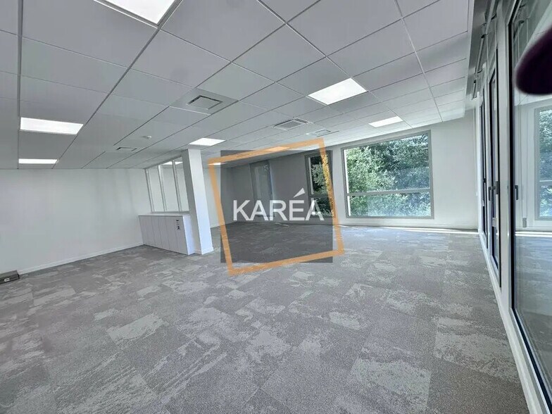 Bureau dans Serris à vendre - Photo de l’immeuble – Image 2 sur 5