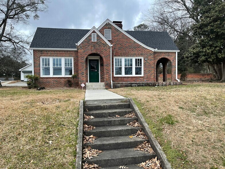 490 S Perry St, Lawrenceville, GA à louer - Photo de l’immeuble – Image 1 sur 20