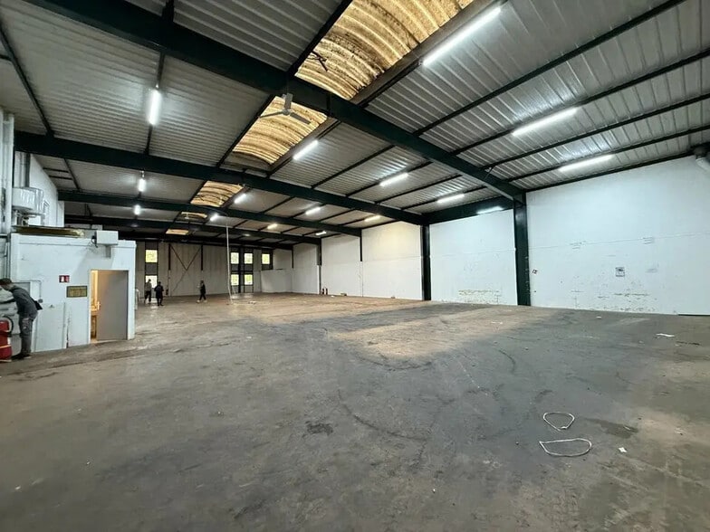 255 Boulevard Robert Ballanger, Villepinte à louer - Photo de l’immeuble – Image 3 sur 9