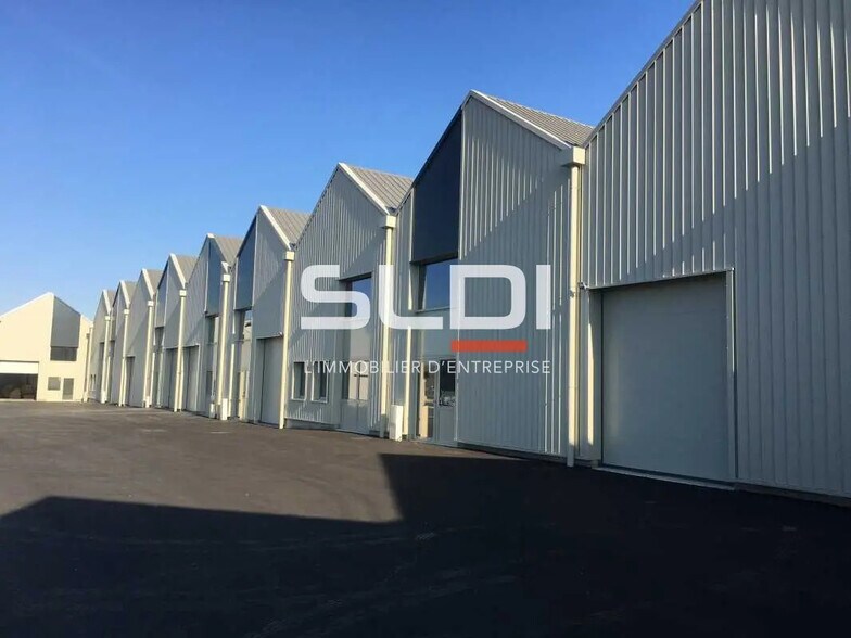 Bureau dans Genas à louer - Photo de l’immeuble – Image 2 sur 7