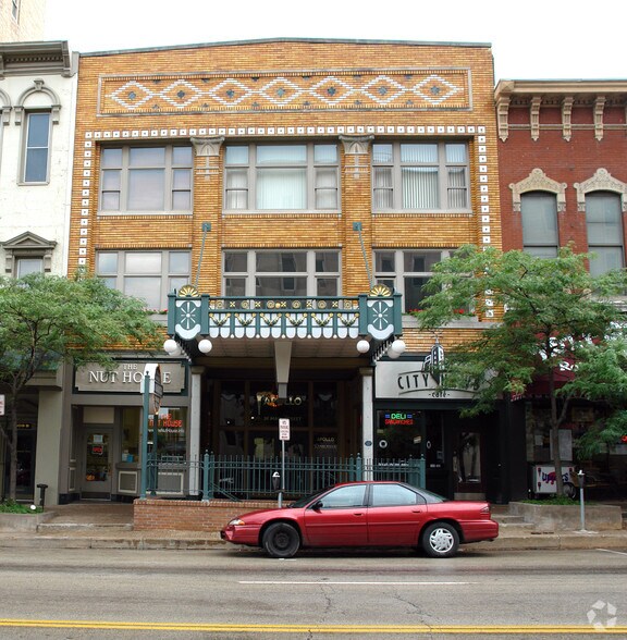 311 Main St, Peoria, IL à vendre - Photo de l’immeuble – Image 2 sur 59