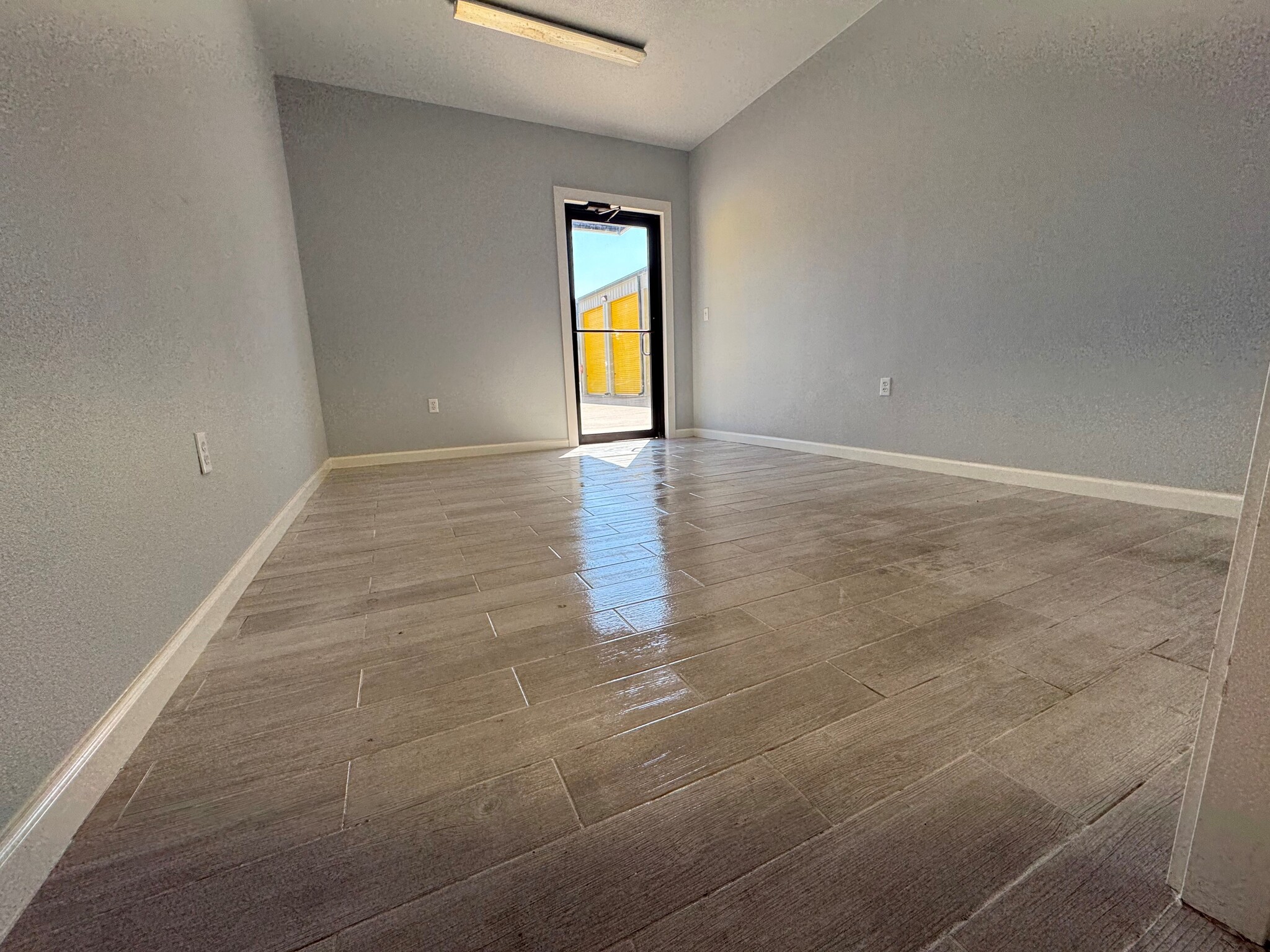 28543 FM 2978, Magnolia, TX à louer Photo intérieure– Image 1 sur 7