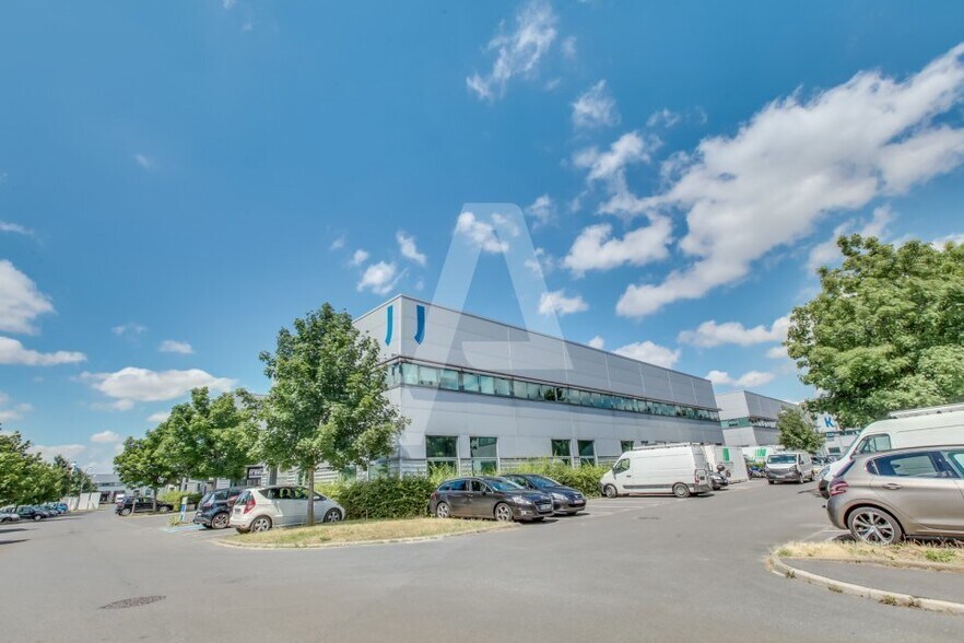 128 Bis Avenue Jean Jaurès, Ivry-sur-Seine à louer - Photo de l’immeuble – Image 2 sur 15