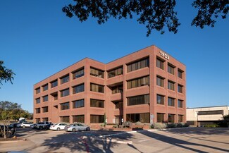 Plus de détails pour 1903 Central Dr, Bedford, TX - Bureau à louer