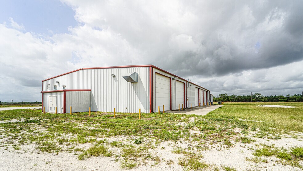 5500 SW Moody St, Victoria, TX à vendre - Photo de l’immeuble – Image 3 sur 55