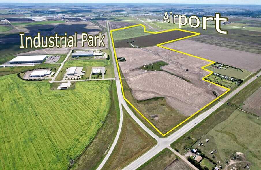11490 Wyatt Earp blvd, Dodge City, KS à vendre - Aérien – Image 1 sur 6