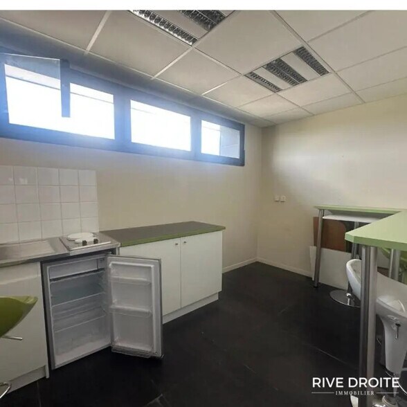 Bureau dans Cesson-Sévigné à vendre - Photo de l’immeuble – Image 2 sur 7