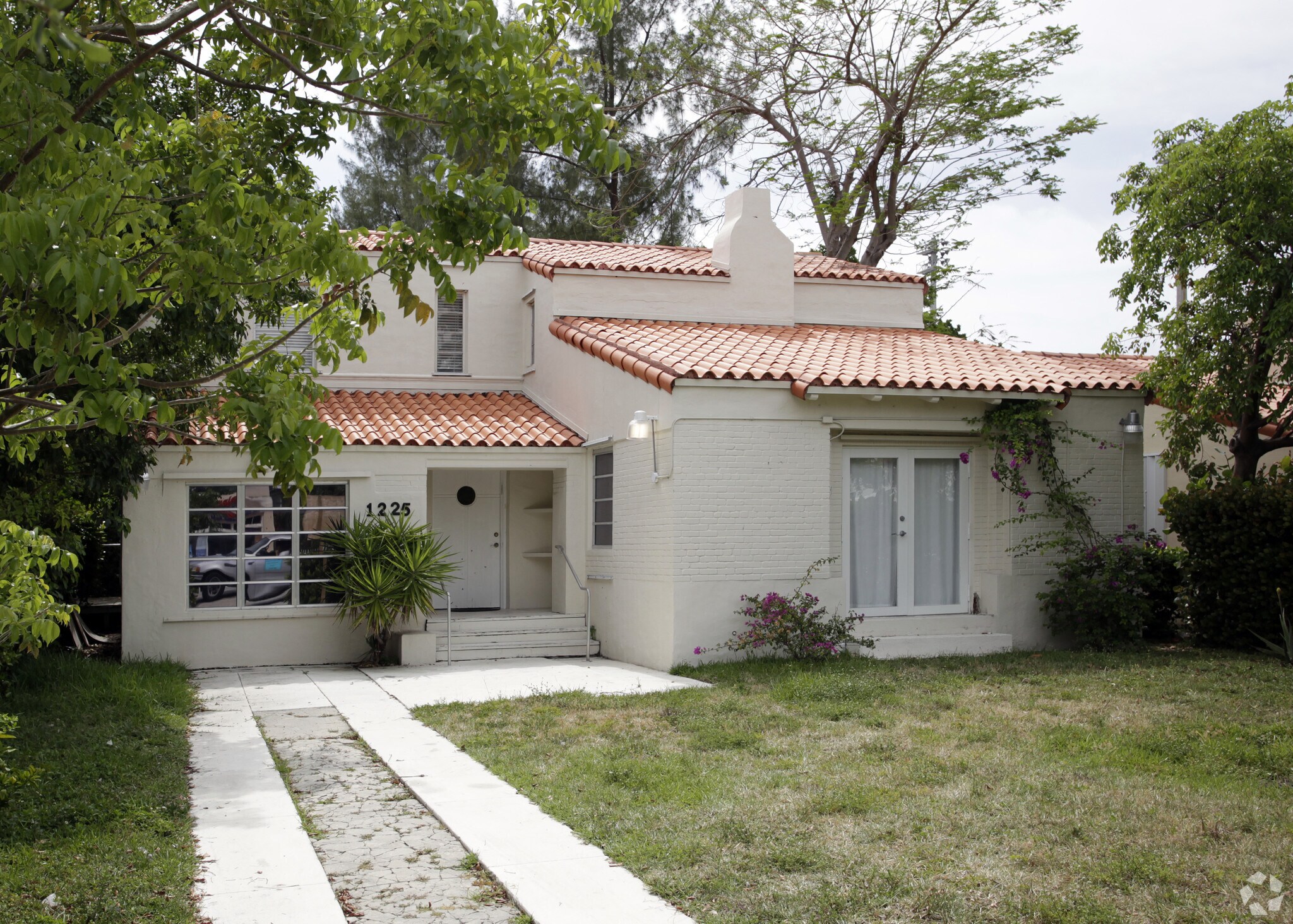 1225 Alton Rd, Miami Beach, FL à louer Photo de l’immeuble– Image 1 sur 20
